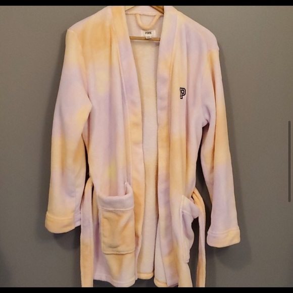 PINK Victoria's Secret Tie Dye Plush Robe Sz M/L - Picture 4 of 5